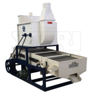 PRE-CLEANER WITH ASPIRATOR